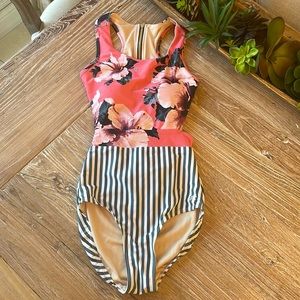 Albion one piece swimsuit (xs)